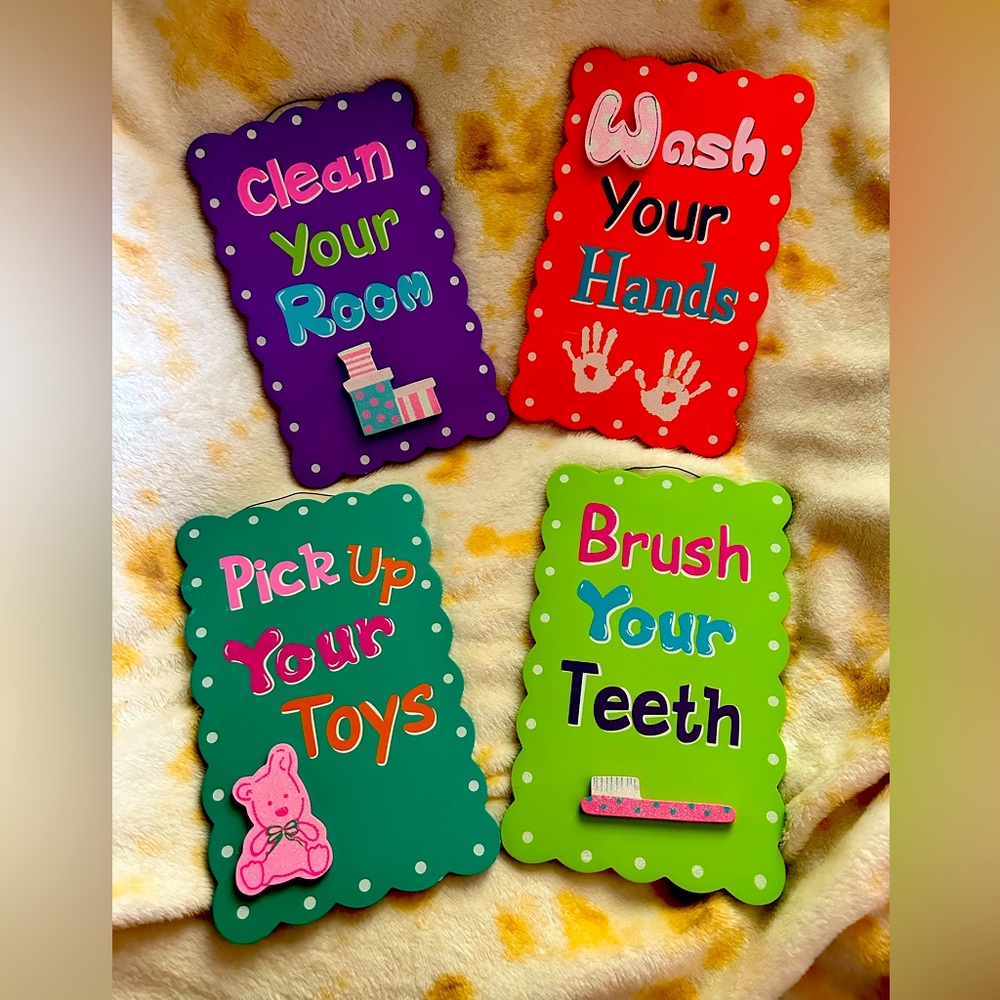 Set of 4 Decorative Wooden Children’s Hang Up Signs